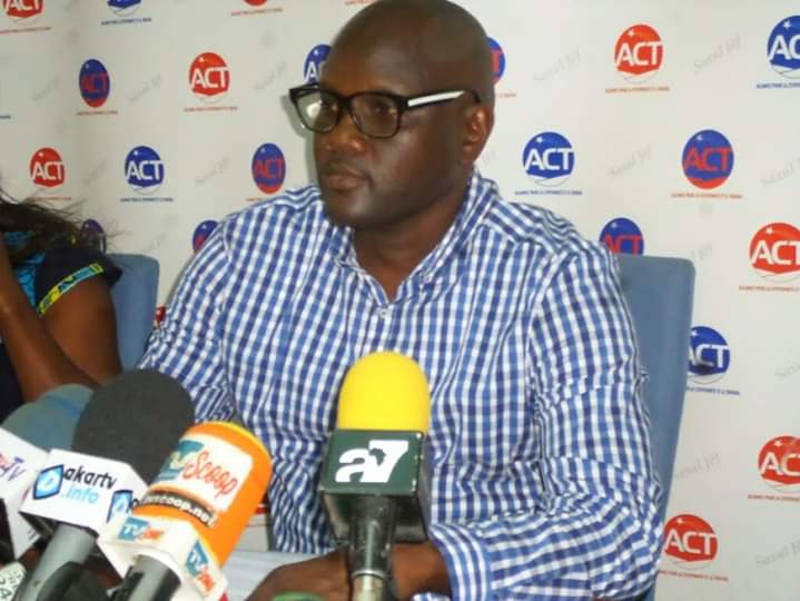 Le Président Maky Sall et La Transformation Digitale de la Societe Sénégalaise : Entre Incohérence et Approximation