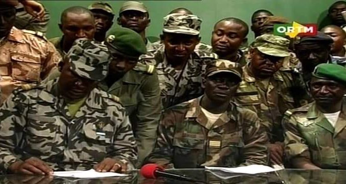 Urgent: Coup d’Etat contre le président malien Ibrahim Boubacar Keita (IBK)