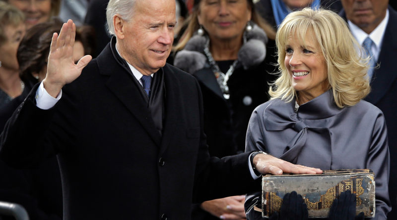 Voici les premières mesures de Biden pour en finir avec l’ère Trump