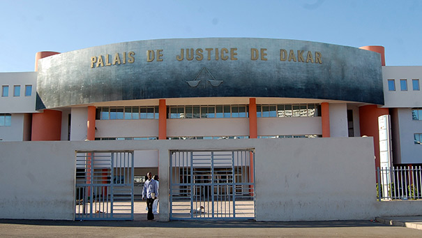 Abass Fall, Patricia Diop, Fatoumata Traoré: Déferrement ou prolongation de la garde-à-vue ?