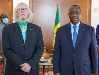 Le Pr Didier Raoult élevé à la dignité de commandeur dans l’ordre national du lion