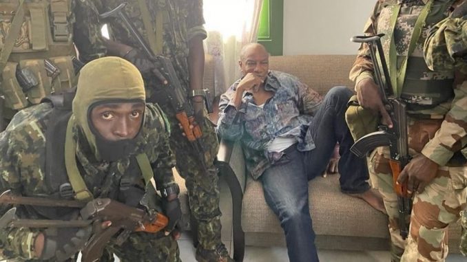 Guinée : Alpha Condé «préfère être tué» plutôt que de signer sa démission